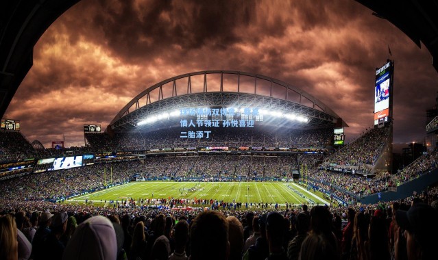 球场情场双得意，蔡亮情人节领证 孙悦喜迎二胎添丁